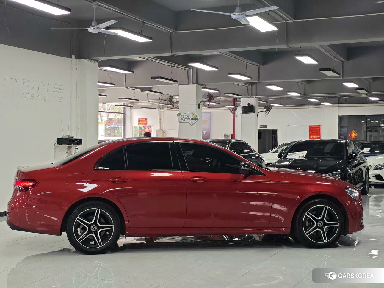 Mercedes-Benz E-class (imported) 2020 Красный из Китая, фото 3