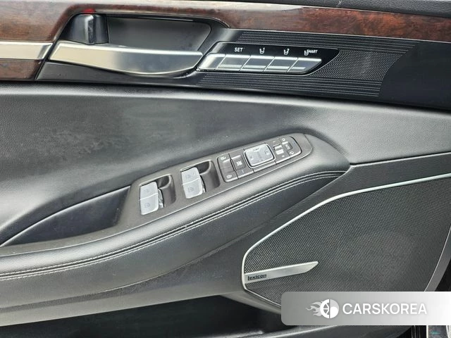 Genesis EQ900 2018 Черный из Кореи, фото 3