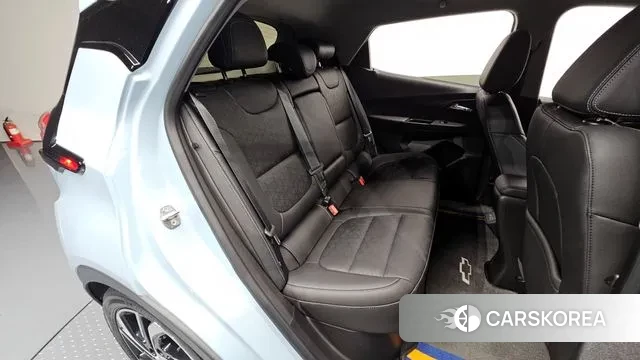 Chevrolet (GM Daewoo) New Bolt EV 2023 Небесно-голубой из Кореи, фото 3