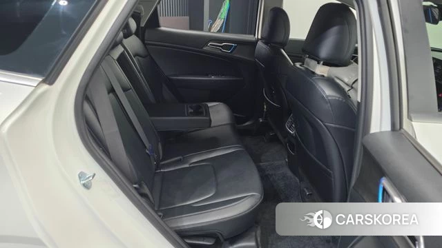 Kia Sportage 5th Generation 2022 Белый из Кореи, фото 3