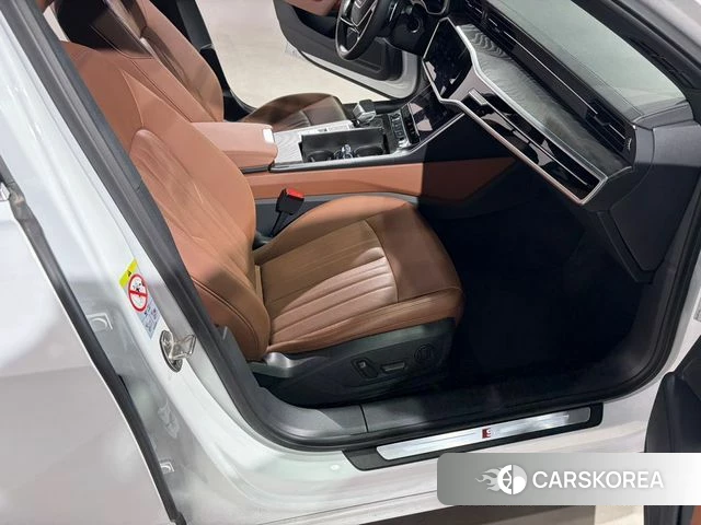 Audi A6 (C8) 2023 Белый из Кореи, фото 3
