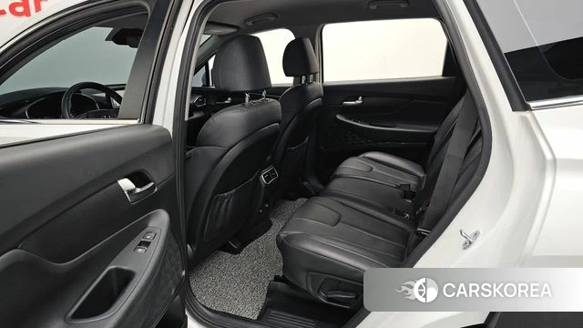 Hyundai The New Santa Fe 2022 Белый из Кореи, фото 3