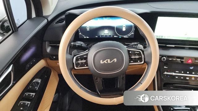 Kia Carnival 4th generation 2023 Белый из Кореи, фото 3