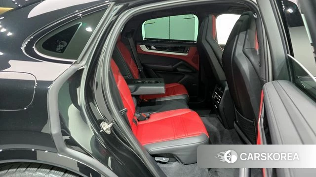 Porsche Cayenne (PO536) 2025 Черный из Кореи, фото 3