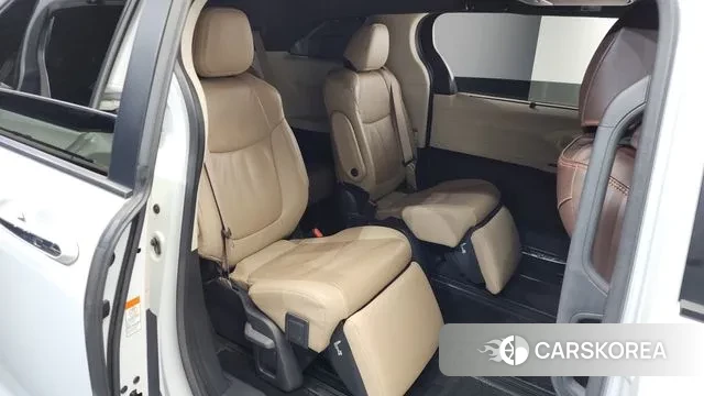 Toyota Sienna 4th Generation 2023 Белый из Кореи, фото 3