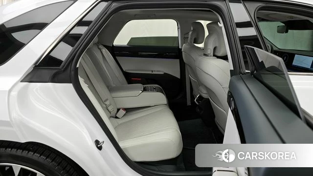 Hyundai Grandeur (GN7) 2022 Белый из Кореи, фото 3