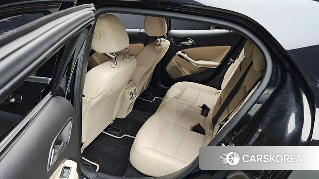 Mercedes-Benz GLA-Class X156 2018 Черный из Кореи, фото 3