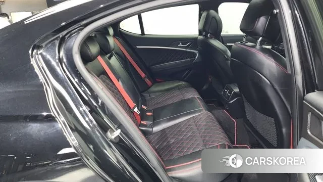 Genesis The New G70 2023 Черный из Кореи, фото 3