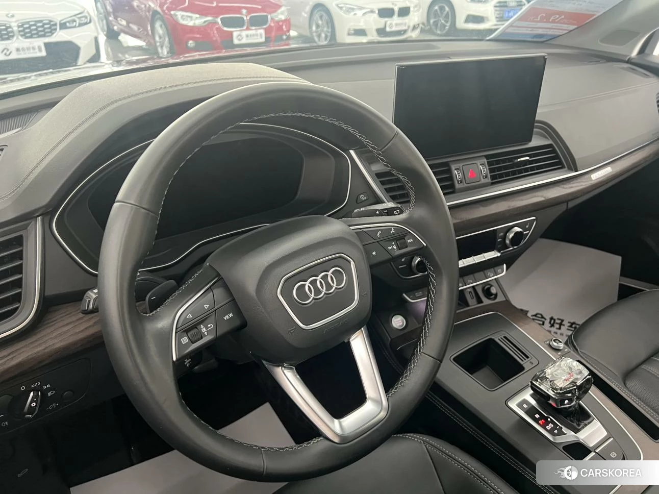 Audi Q5L 2022 Черный из Китая, фото 3