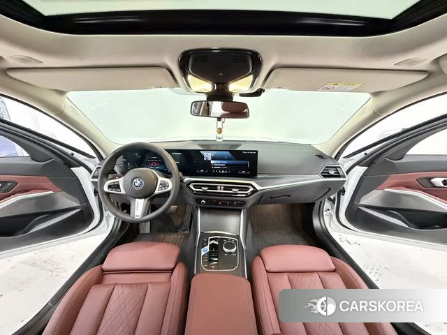 BMW i3 2024 Белый из Китая, фото 3