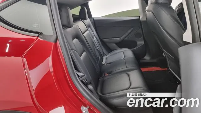 Tesla Model Y 2024 Красный из Кореи, фото 3