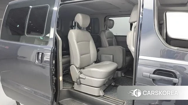 Hyundai The New Grand Starex 2019 Синий из Кореи, фото 3