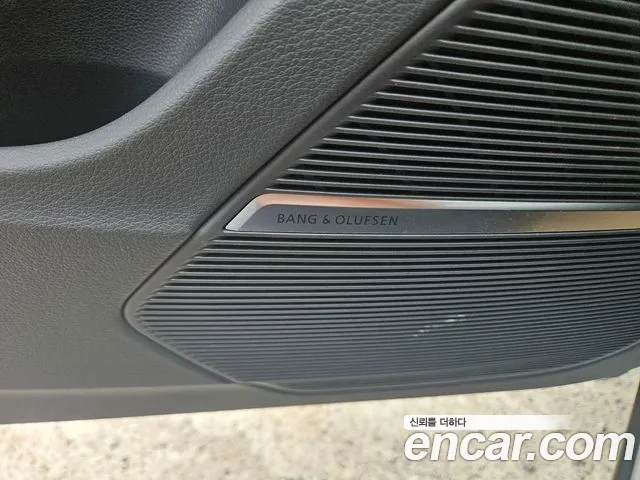 Audi Q8 (4M) id 2707644 из Кореи 3