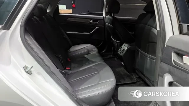 Hyundai Sonata New Rise Hybrid 2018 Белый из Кореи, фото 3