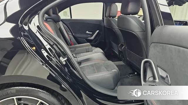 Mercedes-Benz A-Class W177 2024 Черный из Кореи, фото 3