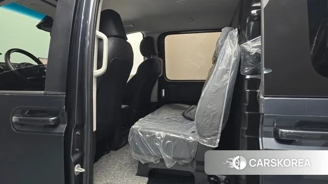 Hyundai Staria 2024 Серый из Кореи, фото 3