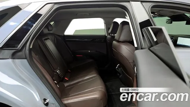 Hyundai Grandeur (GN7) id 2653915 из Кореи 3