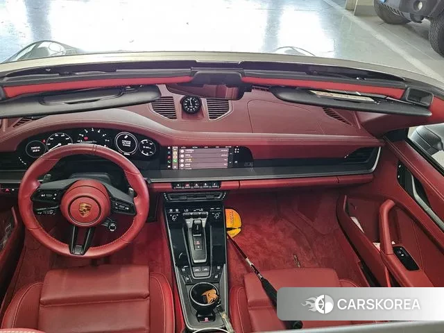 Porsche 911(992) 2022 Черный из Кореи, фото 3