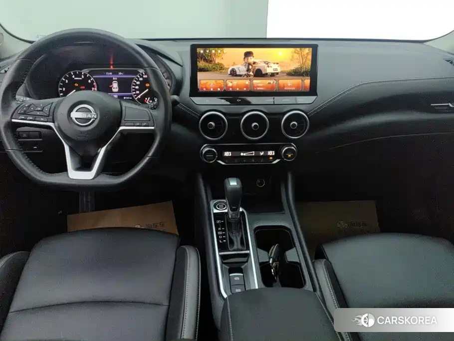 Nissan Sylphy 2025 Silver/gray из Китая, фото 3
