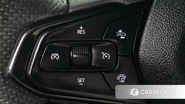 Chevrolet (GM Daewoo) Trailblazer 2022 Черный из Кореи, фото 3