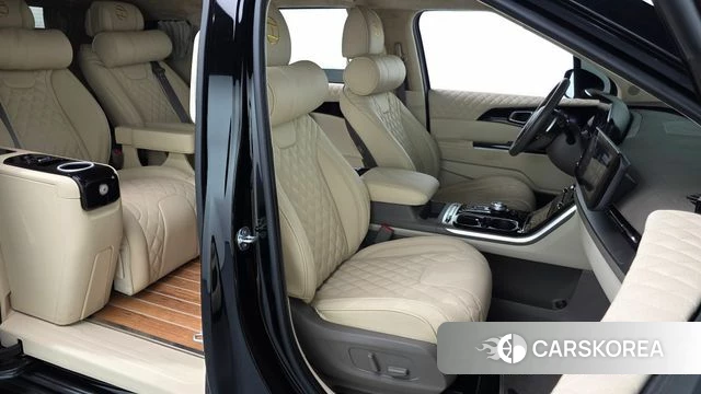 Kia Carnival 4th generation 2023 Черный из Кореи, фото 3