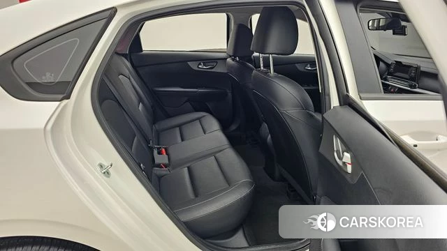 Kia Come New K3 2021 Белый из Кореи, фото 3