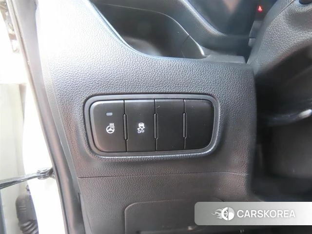 Kia The New Kia Ray 2023 Белый из Кореи, фото 3