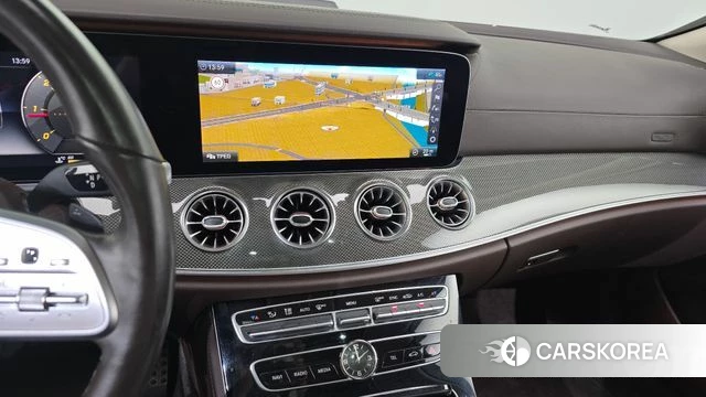 Mercedes-Benz CLS-Class C257 2020 Белый из Кореи, фото 3