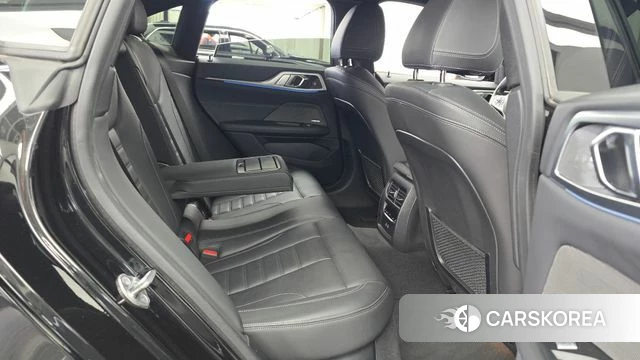 BMW i4 2022 Черный из Кореи, фото 3