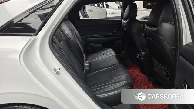 Hyundai Avante (CN7) 2022 Белый из Кореи, фото 3