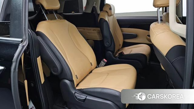 Kia Carnival 4th generation 2022 Черный из Кореи, фото 3