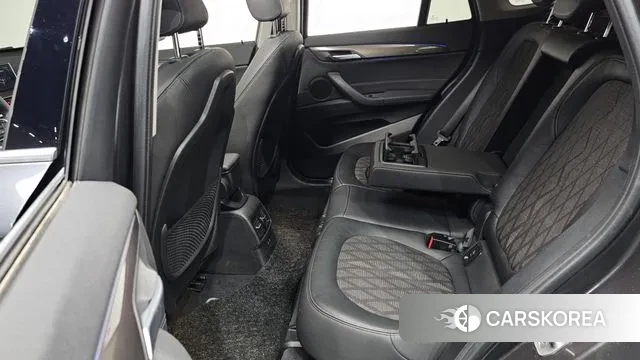 BMW X1 (F48) 2021 Серый из Кореи, фото 3