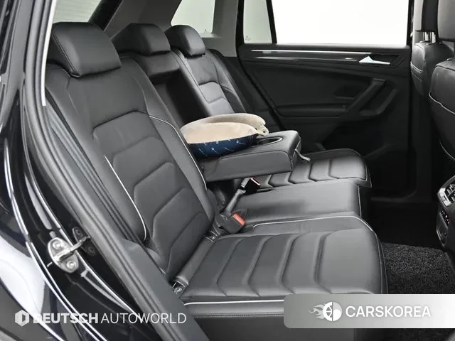 Volkswagen Tiguan second Generation 2023 Черный из Кореи, фото 3