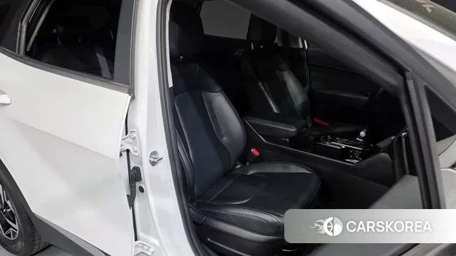 Kia Sportage 5th Generation 2021 Белый из Кореи, фото 3