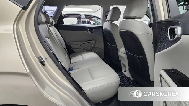 Kia Soul Booster EV 2019 Песочный из Кореи, фото 3