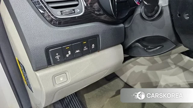 Kia The New Carnival 2018 Белый из Кореи, фото 3