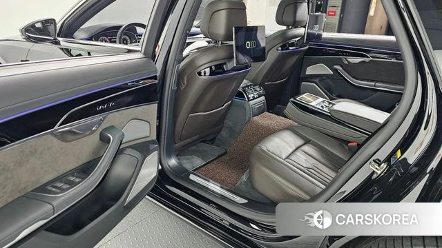 Audi A8 (D5) 2021 Черный из Кореи, фото 3