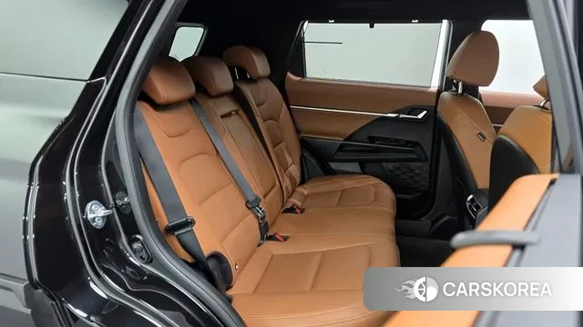 Ssangyong Torres 2024 Черный из Кореи, фото 3