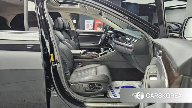 Genesis G90 2021 Черный из Кореи, фото 3