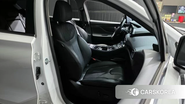 Hyundai The New Santa Fe 2021 Белый из Кореи, фото 3