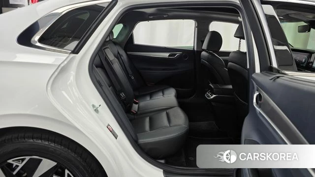 Hyundai The New Grandeur IG Hybrid 2022 Белый из Кореи, фото 3