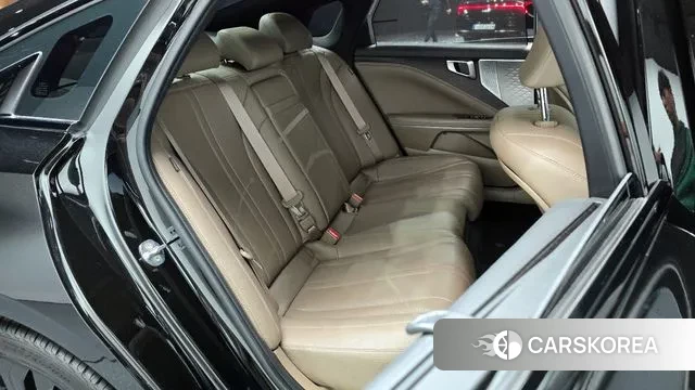 Kia K8 Hybrid 2022 Черный из Кореи, фото 3