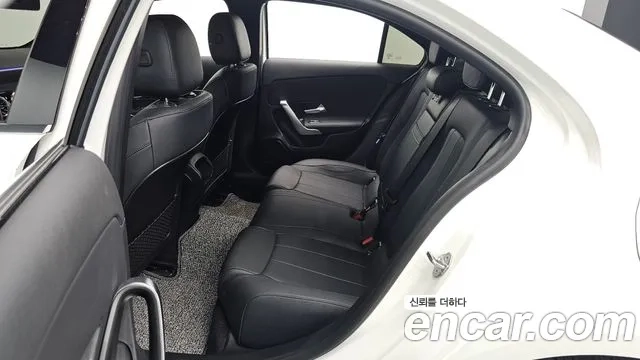 Mercedes-Benz A-Class W177 2022 Белый из Кореи, фото 3