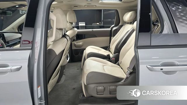 Kia The New Carnival 4th Generation 2024 Серый из Кореи, фото 3