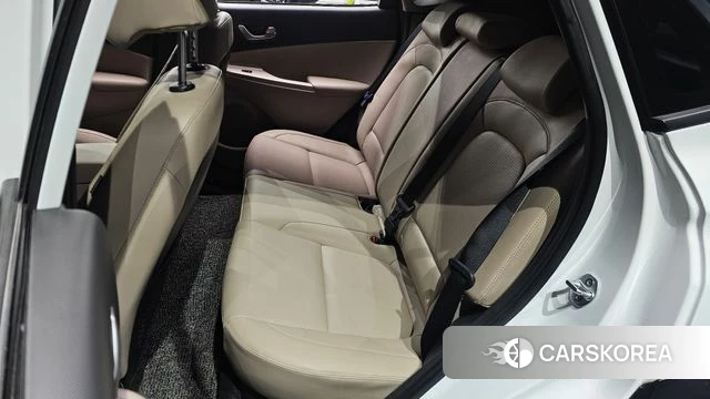 Hyundai Kona 2018 Белый из Кореи, фото 3