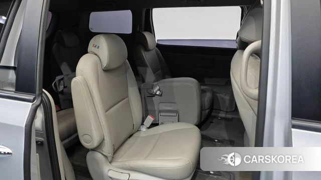 Kia The New Carnival 2018 Серебристо-серый из Кореи, фото 3