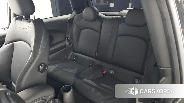 Mini Cooper Electric 2022 Черный из Кореи, фото 3