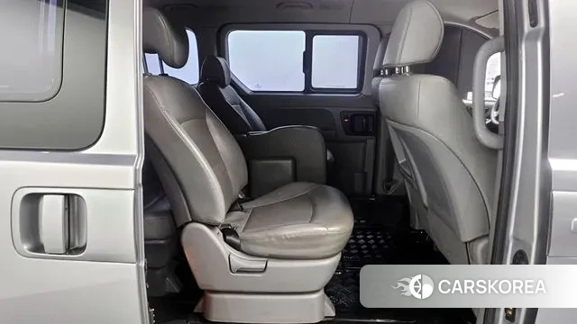 Hyundai The New Grand Starex 2018 Серебряный из Кореи, фото 3