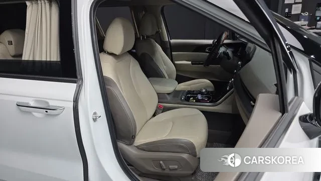 Kia Carnival 4th generation 2022 Белый из Кореи, фото 3