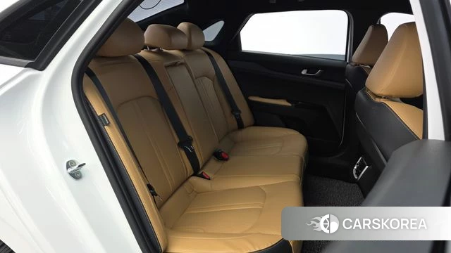 Kia K5 3rd generation 2022 Белый из Кореи, фото 3